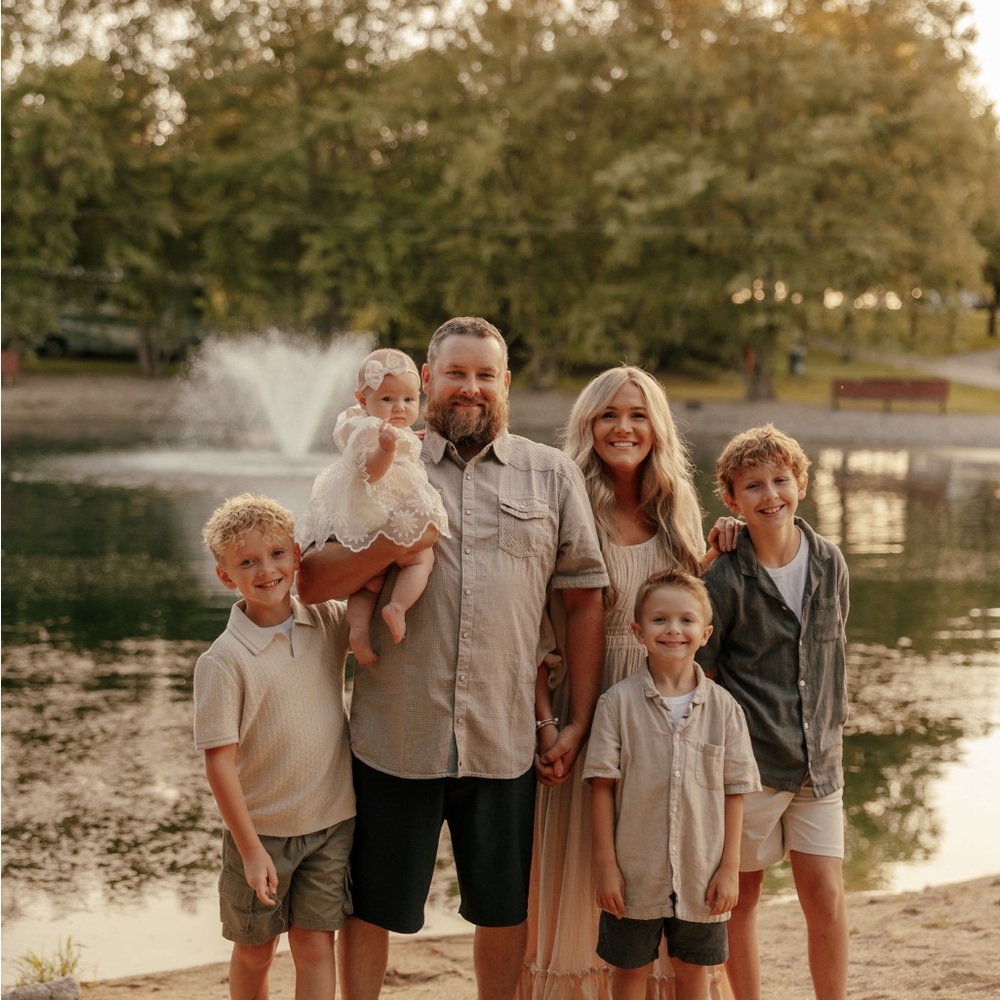 Meet your Posher, Kendra